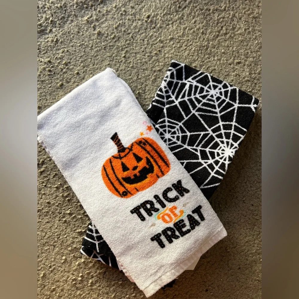 Halloween Themed Hand Towels